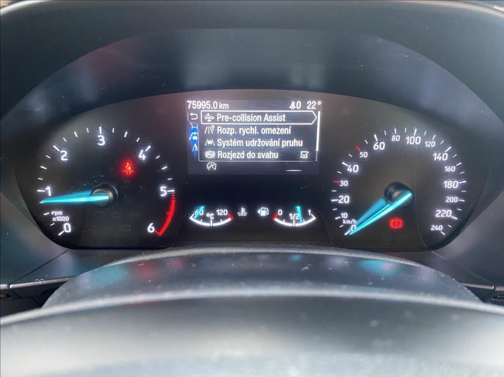 Ford Focus Kombi 1,5 l 88 kw