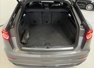 Audi Q8 31