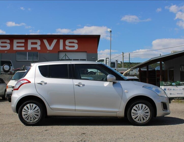 Suzuki Swift Hatchback 1,2 l 66 kw