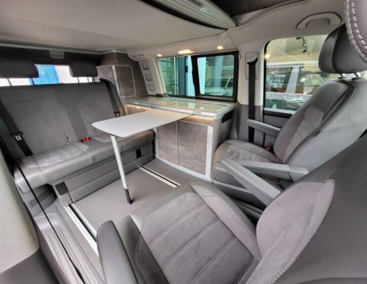 Volkswagen California VAN-Minibus 2,0 l 110 kw