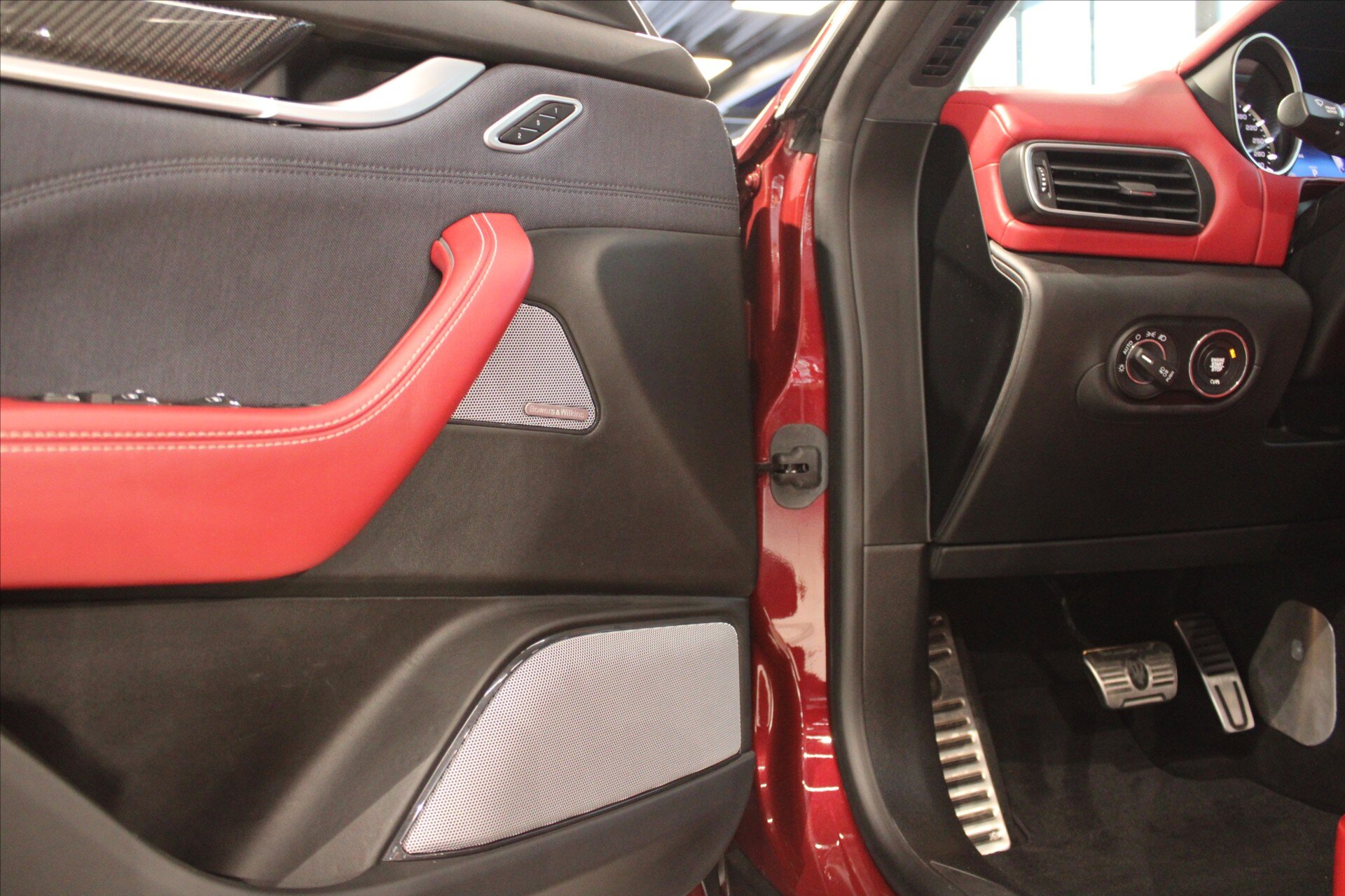 Maserati Levante SUV / Terénní 3,0 l 316 kw