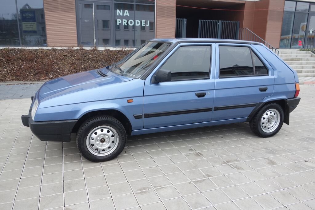 Škoda Favorit Hatchback 1,3 l 43 kw