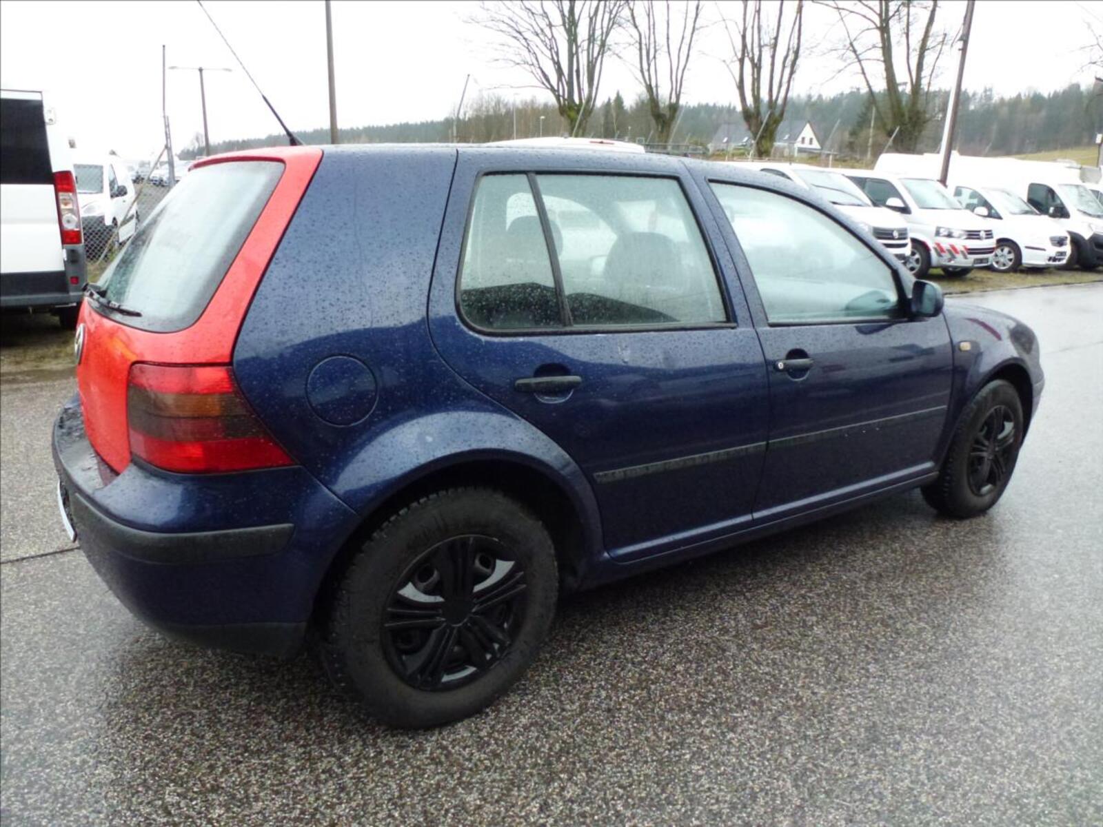 Volkswagen Golf 9