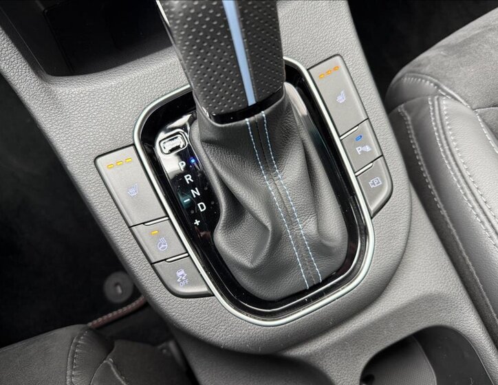 Hyundai i30 Liftback 2,0 l 206 kw