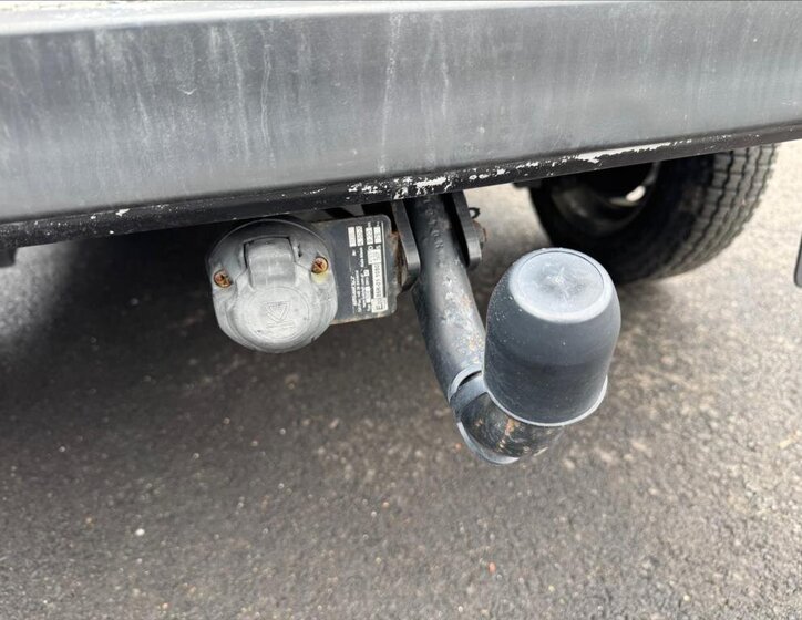 Lada Niva SUV / Terénní 1,7 l 61 kw