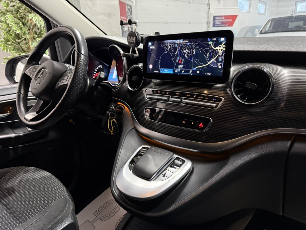 Mercedes-Benz Třídy V Kombi 2,0 l 174 kw
