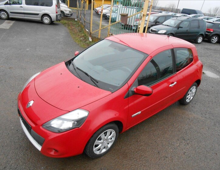 Renault Clio 26