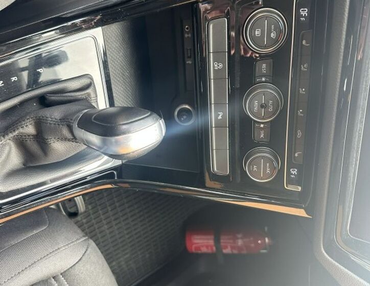 Volkswagen Touran 18