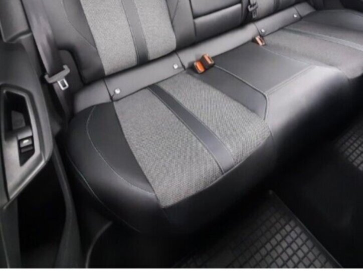 Peugeot 308 SUV 0,0 96 kw