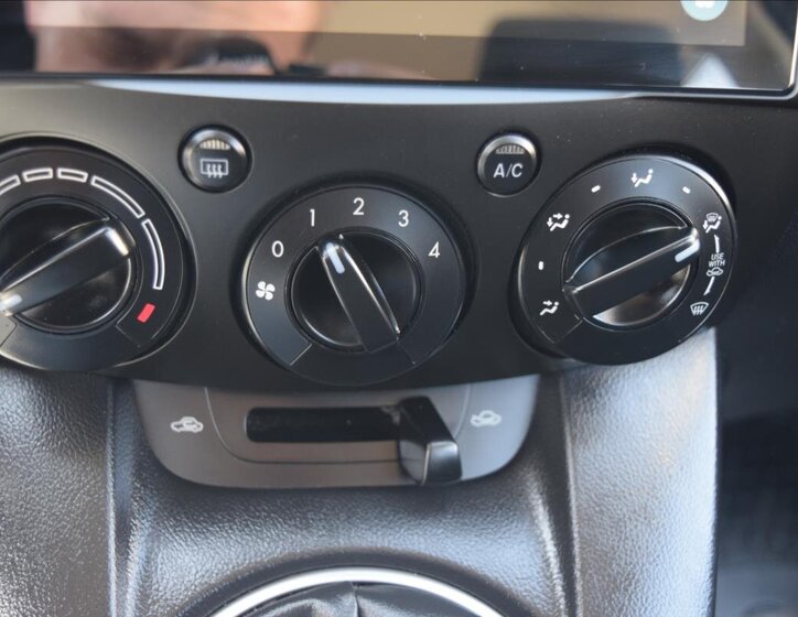 Mazda 2 Hatchback 1,3 l 55 kw