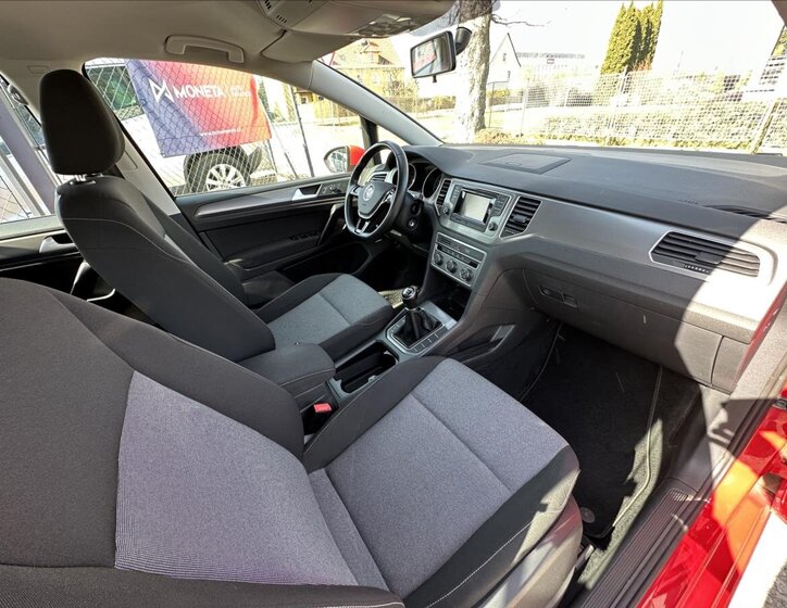 Volkswagen Golf Sportsvan MPV 1,4 l 92 kw