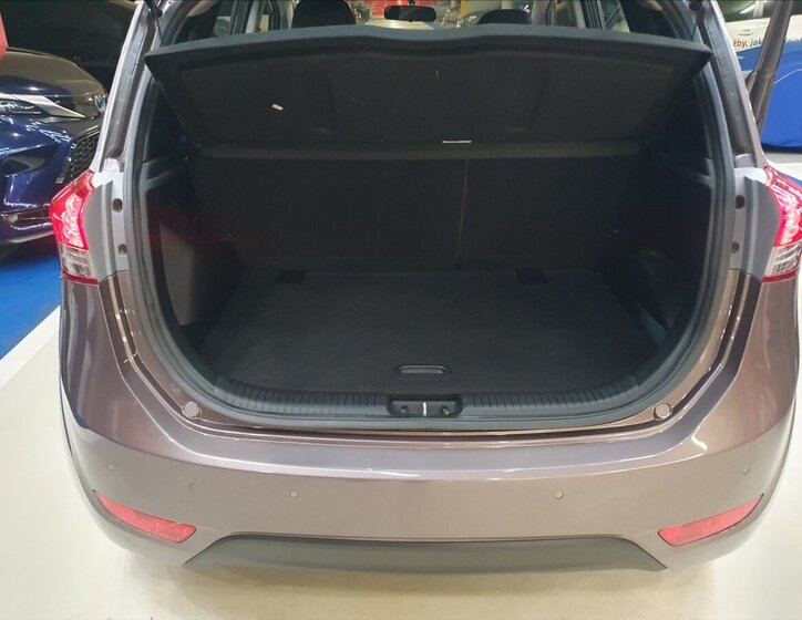 Hyundai ix20 Hatchback 1,4 l 66 kw