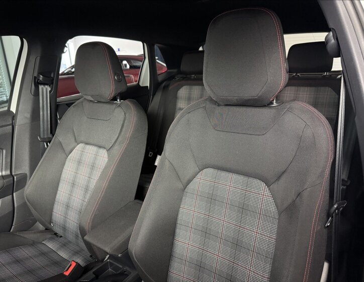 Volkswagen Polo Hatchback 2,0 l 152 kw