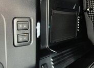 Land Rover Defender SUV / Terénní 5,0 l 313 kw