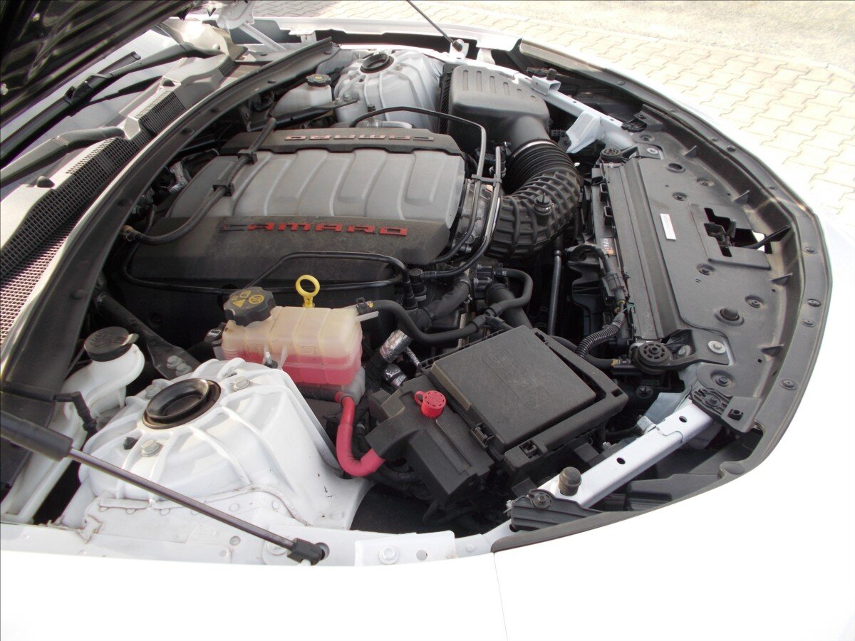 Chevrolet Camaro Kupé 6,2 l 339 kw