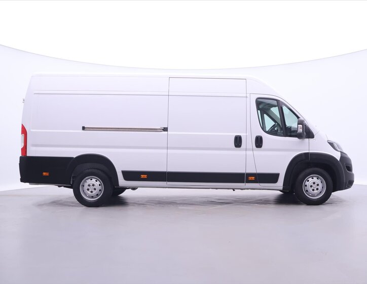 Peugeot Boxer Skříň 2,2 l 121 kw