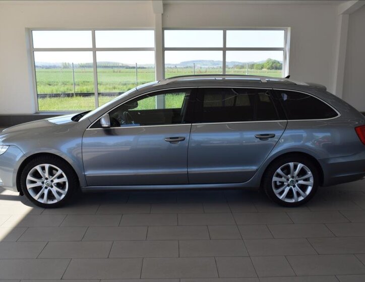 Škoda Superb Kombi 2,0 l 125 kw