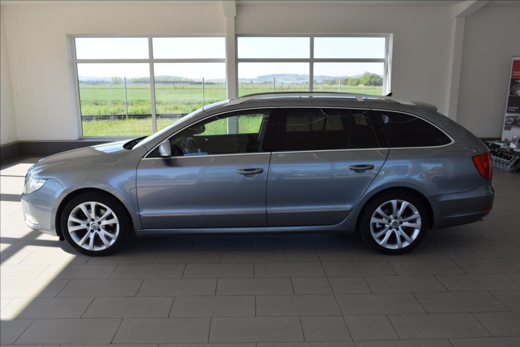 Škoda Superb Kombi 2,0 l 125 kw