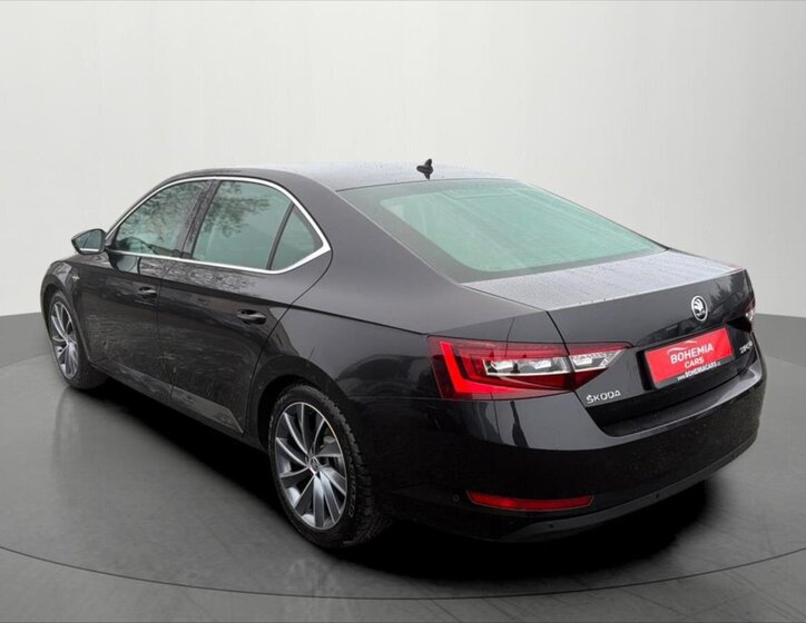Škoda Superb Sedan 2,0 l 140 kw