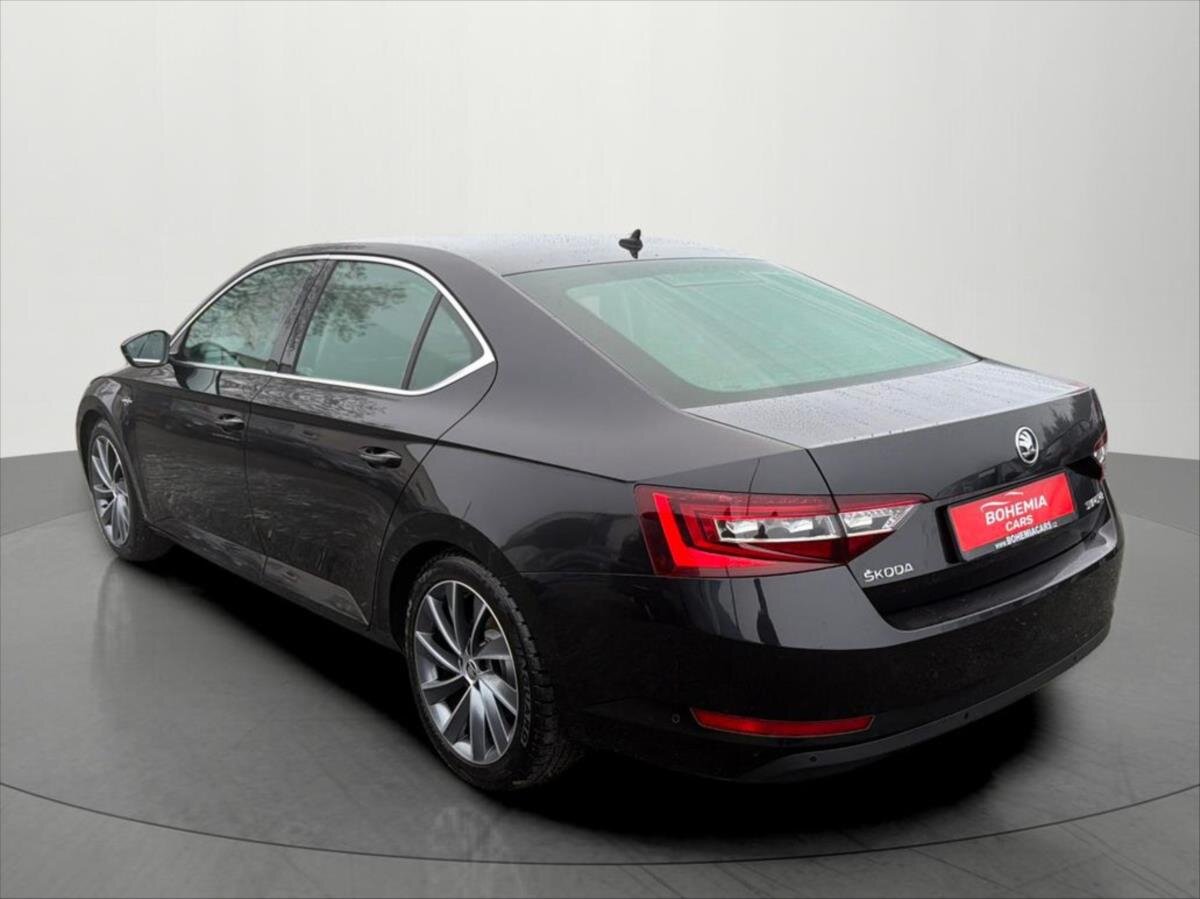Škoda Superb Sedan 2,0 l 140 kw