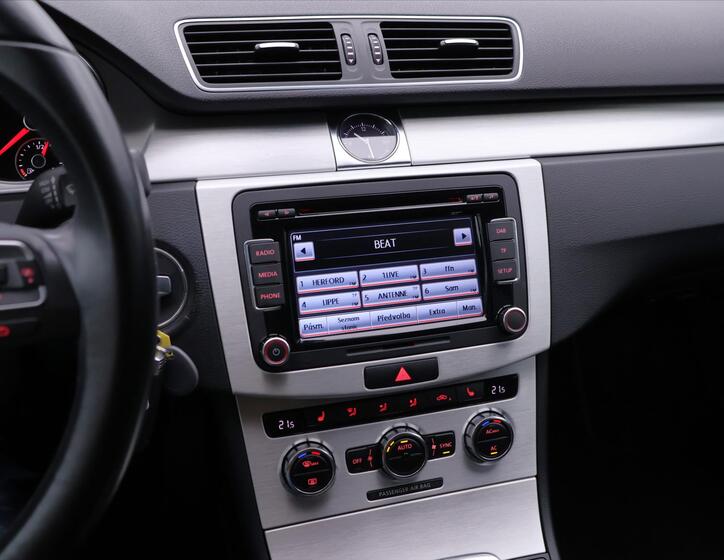 Volkswagen Passat 18