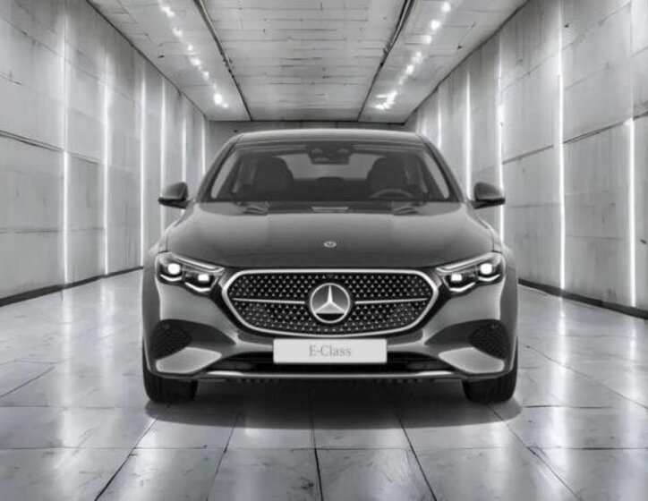 Mercedes-Benz Třídy E Sedan 3,0 l 270 kw