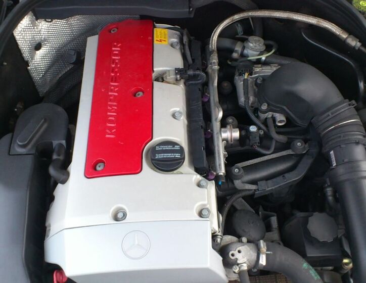 Mercedes-Benz CLK 21