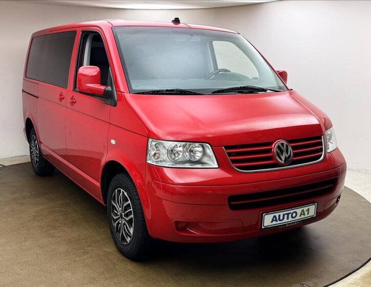 Volkswagen Caravelle Kombi 1,9 l 75 kw