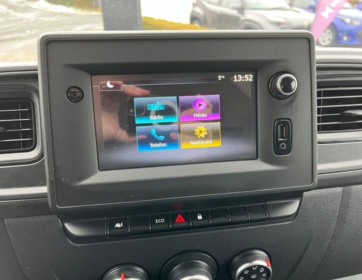 Nissan Interstar Skříň 2,3 l 100 kw