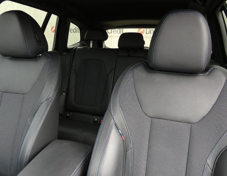 BMW X3 SUV / Terénní 2,0 l 140 kw