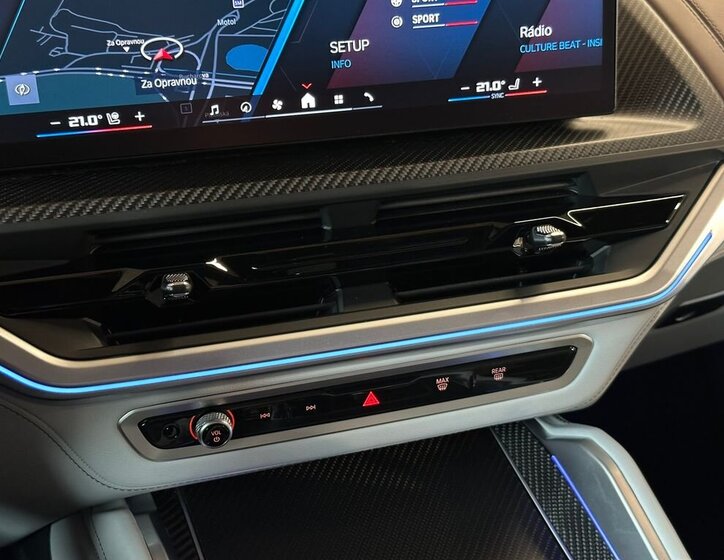 BMW XM SUV / Terénní 4,4 l 480 kw