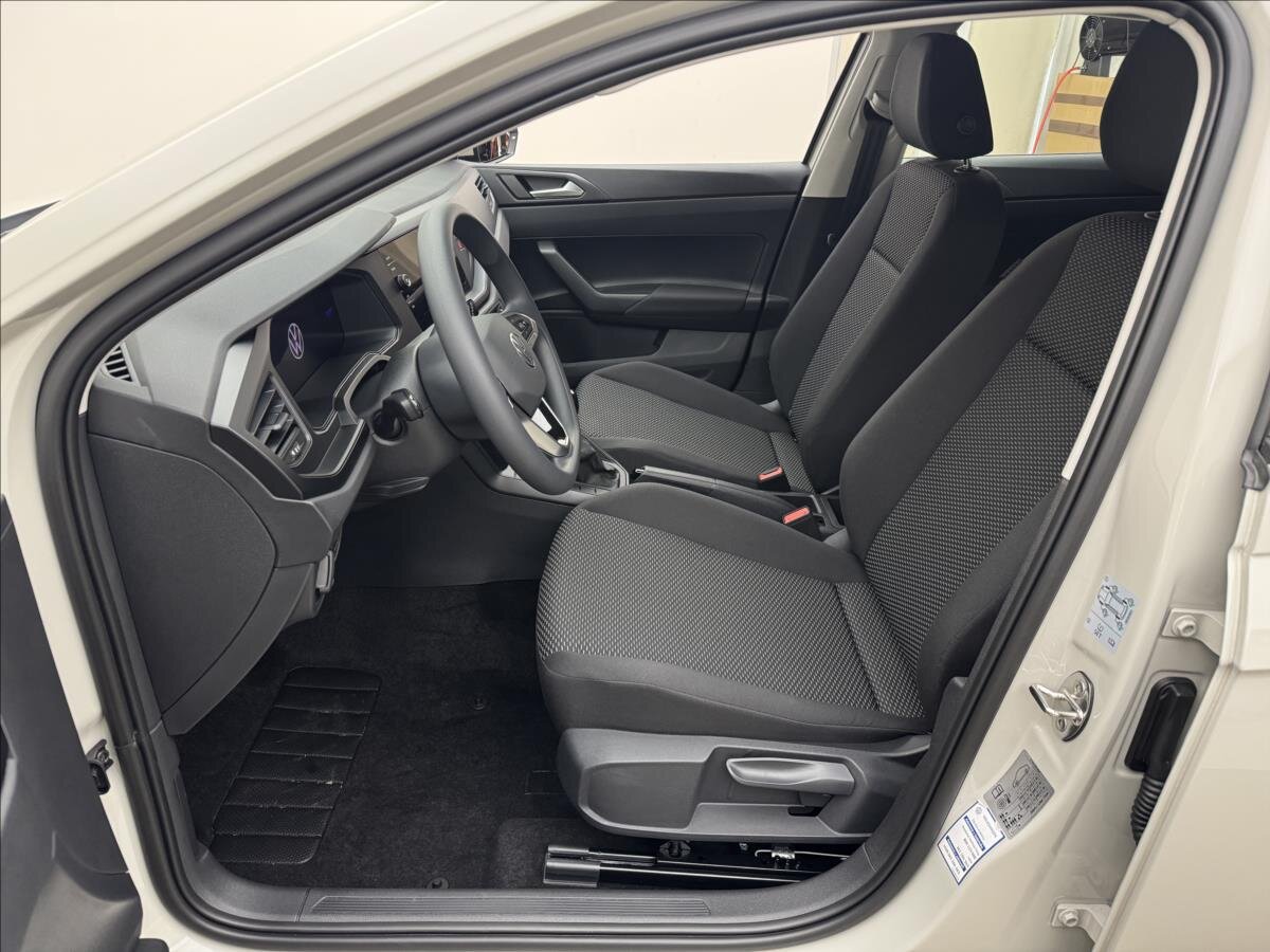 Volkswagen Polo Hatchback 999,0 59 kw