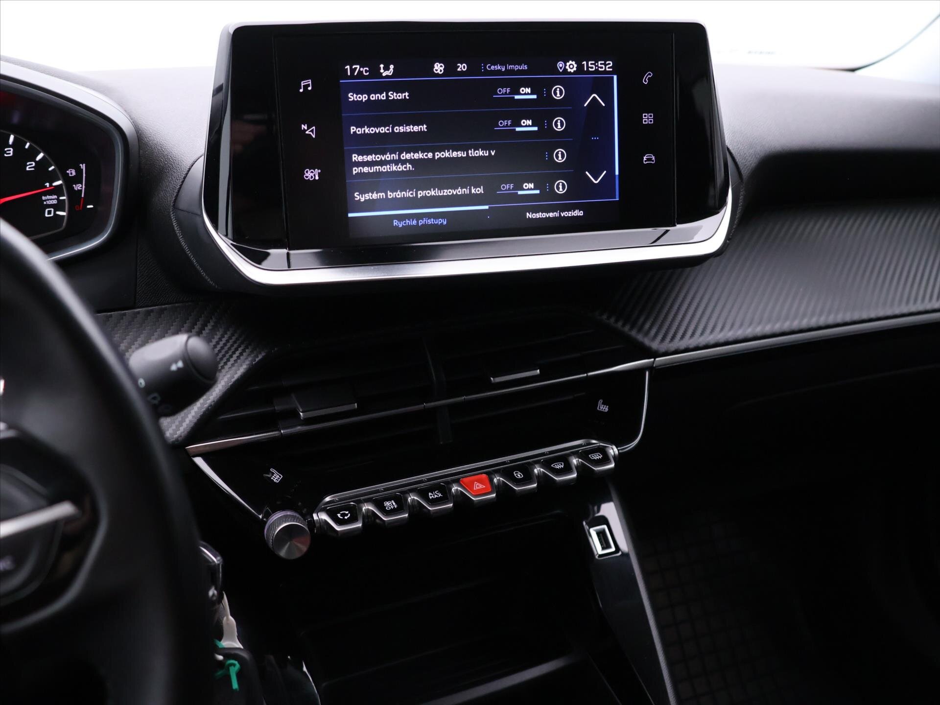 Peugeot 2008 SUV / Terénní 1,2 l 96 kw