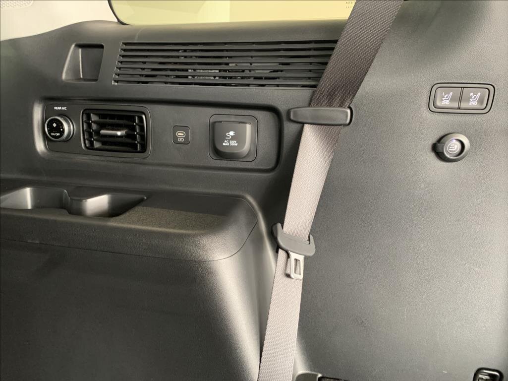 Hyundai Santa Fe SUV / Terénní 1,6 l 117 kw