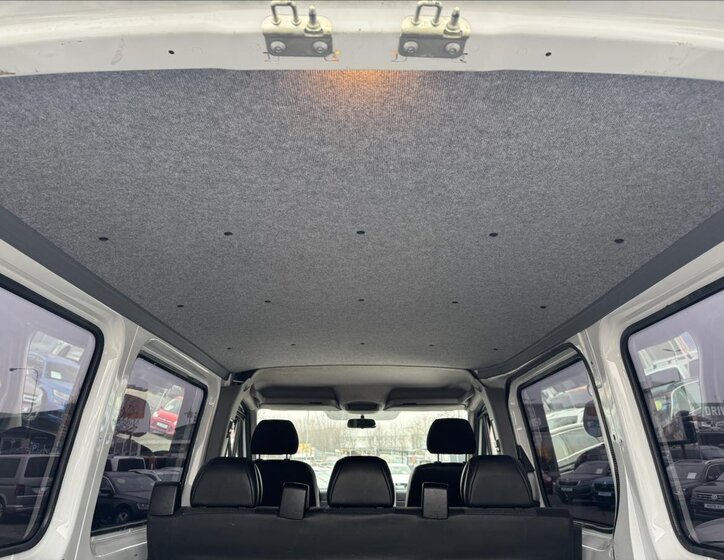 Mercedes-Benz Sprinter Kombi 2,1 l 95 kw