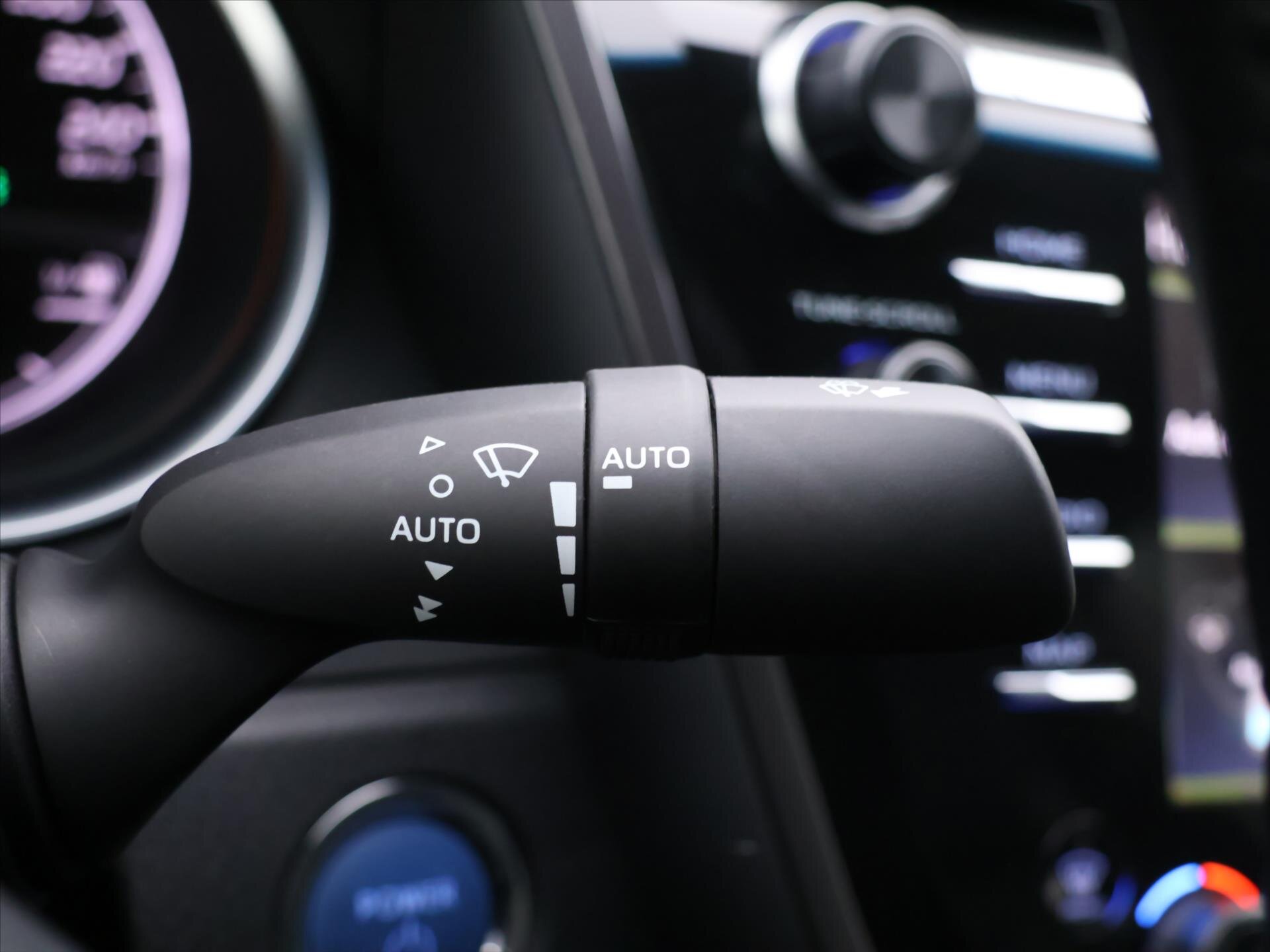 Toyota Camry Sedan 2,5 l 131 kw