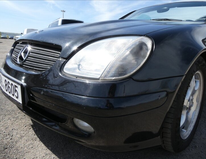 Mercedes-Benz SLK Kabriolet 2,3 l 145 kw