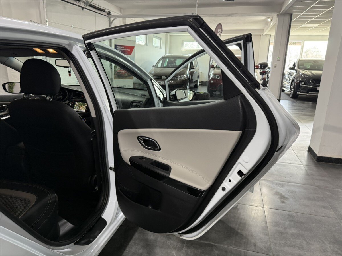 KIA Ceed Hatchback 1,6 l 94 kw