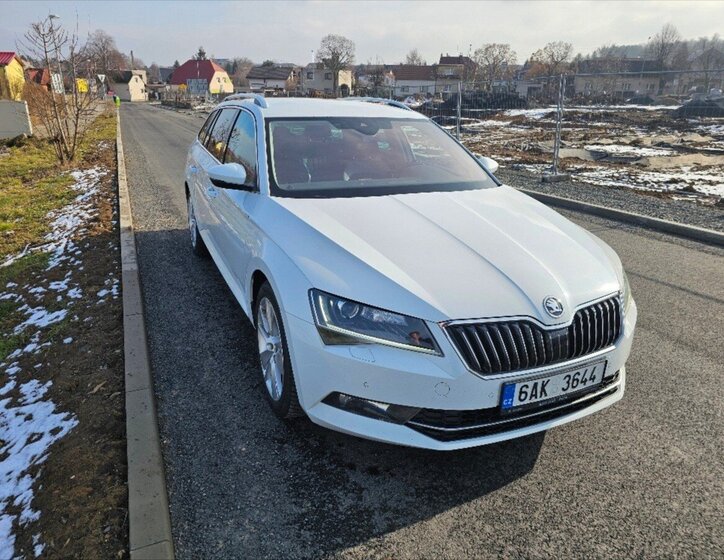 Škoda Superb Kombi 0,0 140 kw