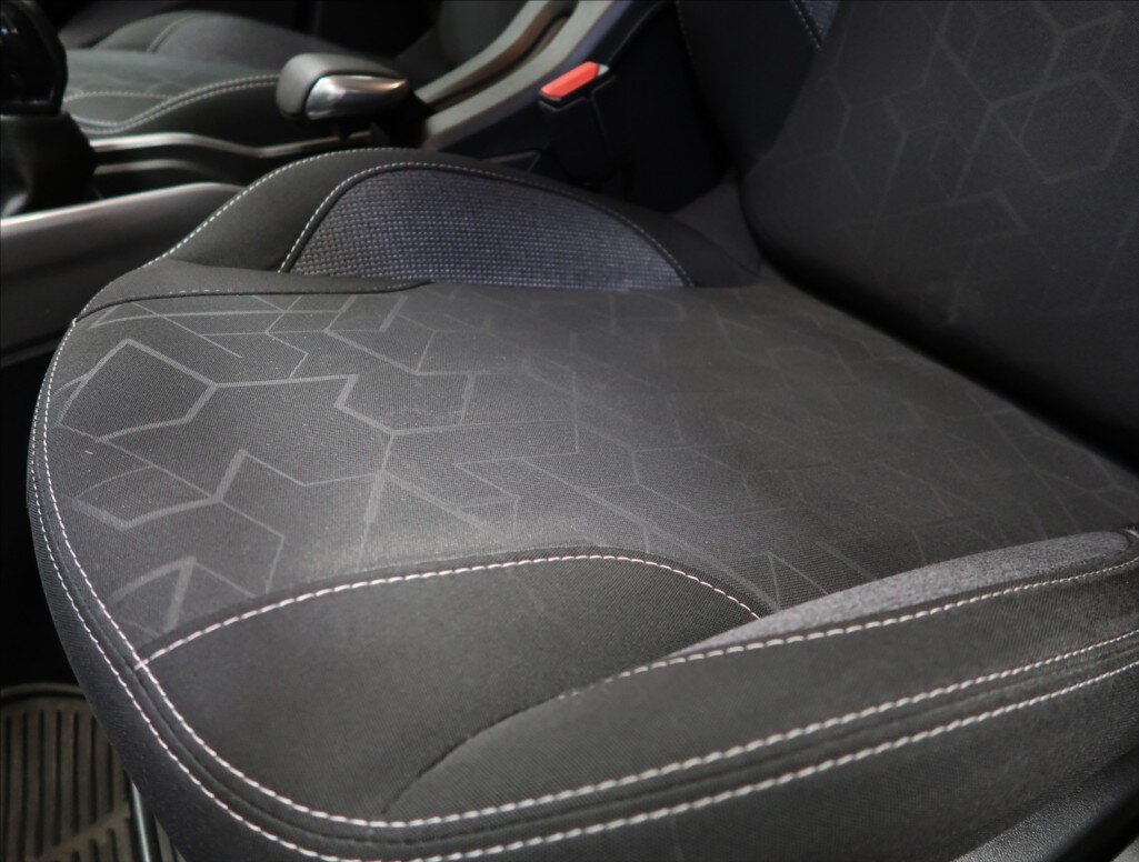 Peugeot 2008 SUV / Terénní 1,2 l 81 kw