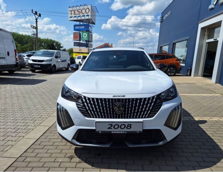 Peugeot 2008 8