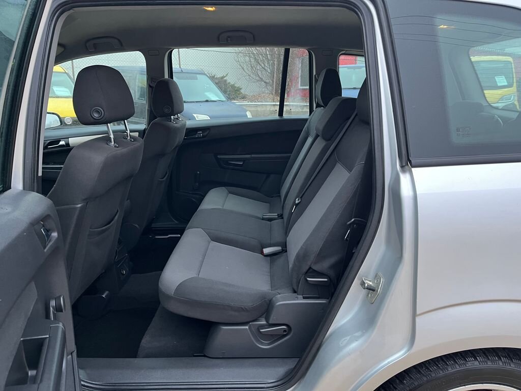 Opel Zafira MPV 1,9 l 88 kw