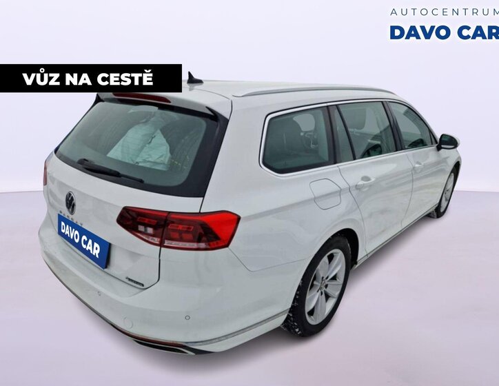 Volkswagen Passat Kombi 2,0 l 206 kw