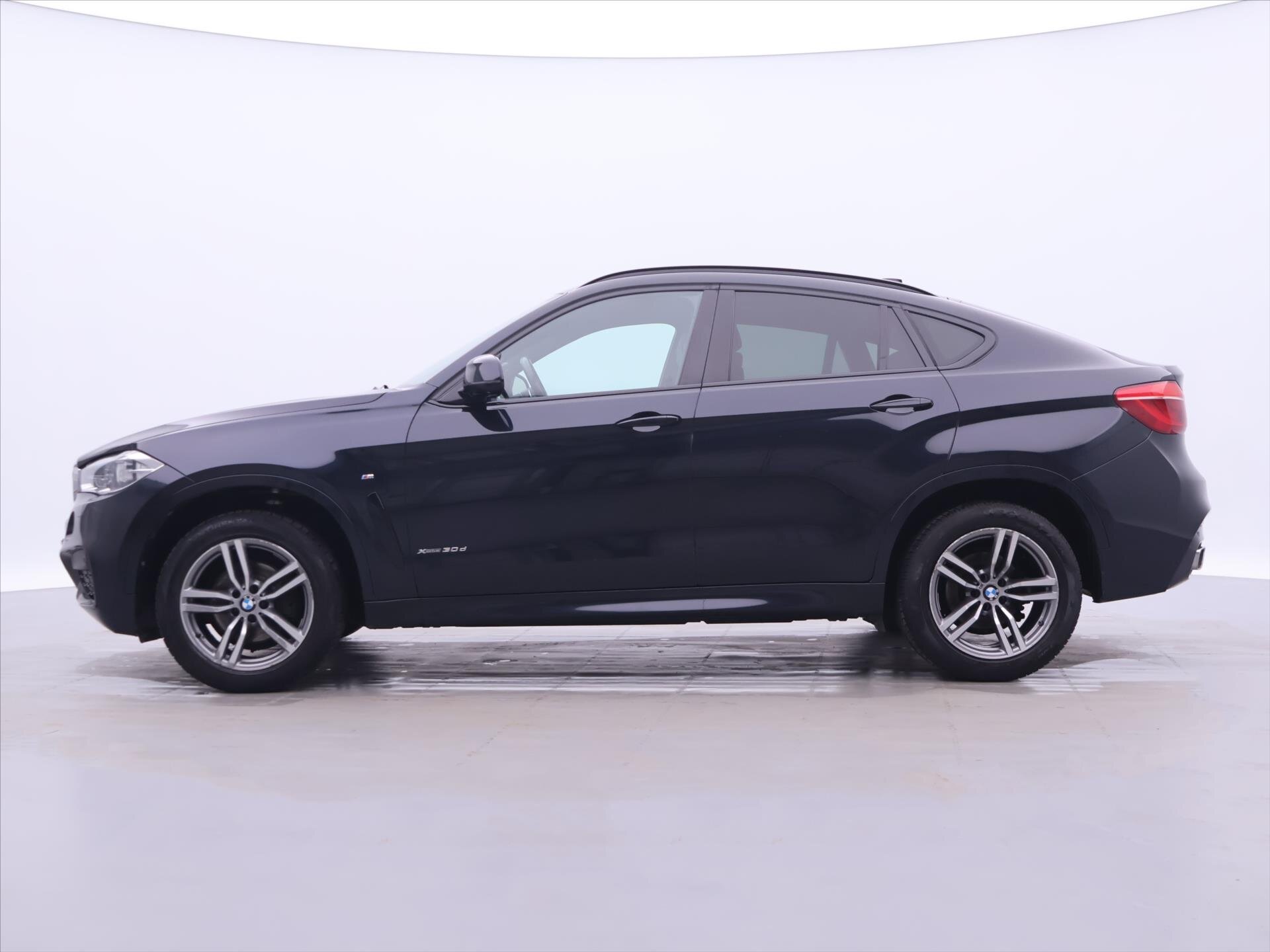 BMW X6 SUV / Terénní 3,0 l 190 kw