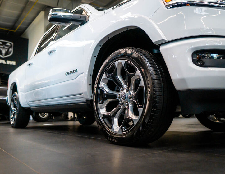 Dodge RAM Pick-up 5,7 l 291 kw