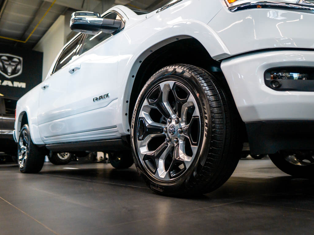 Dodge RAM Pick-up 5,7 l 291 kw