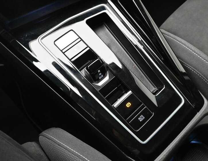 Volkswagen Golf Kombi 2,0 l 110 kw