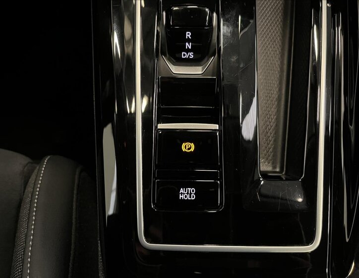 Volkswagen Golf Kombi 1,5 l 110 kw