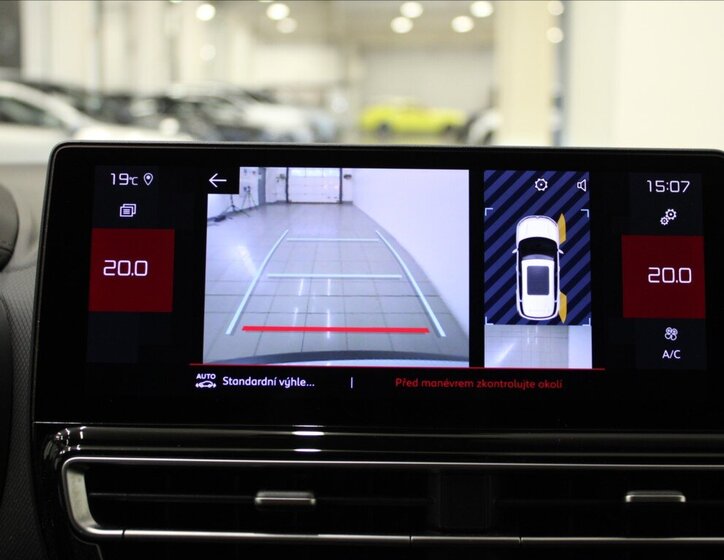 Citroën C5 Aircross SUV / Terénní 1,5 l 96 kw