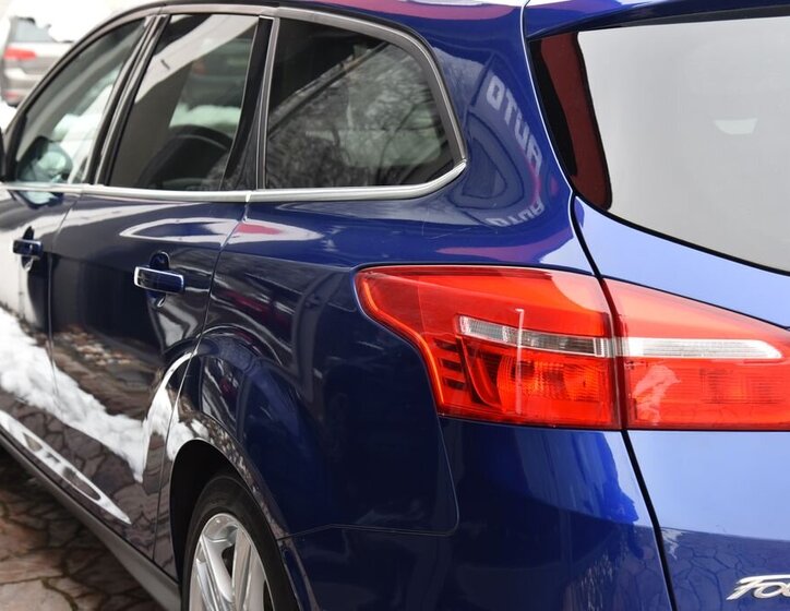 Ford Focus Kombi 1,5 l 110 kw